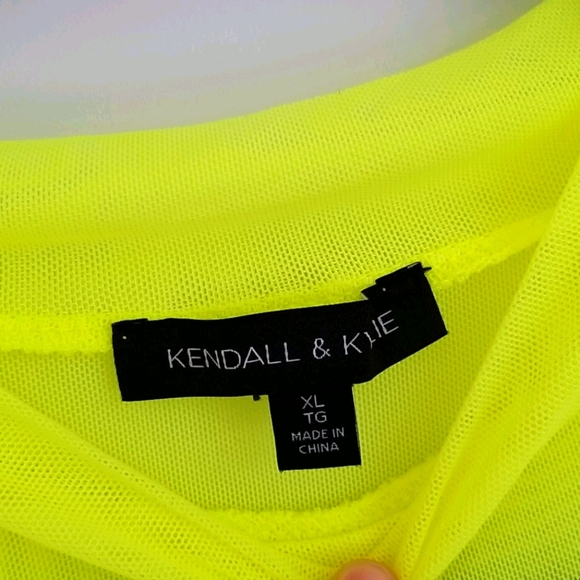 ⚡️KENDALL & KYLIE Neon Fishnet Long Sleeve Shirt - Picture 5 of 5